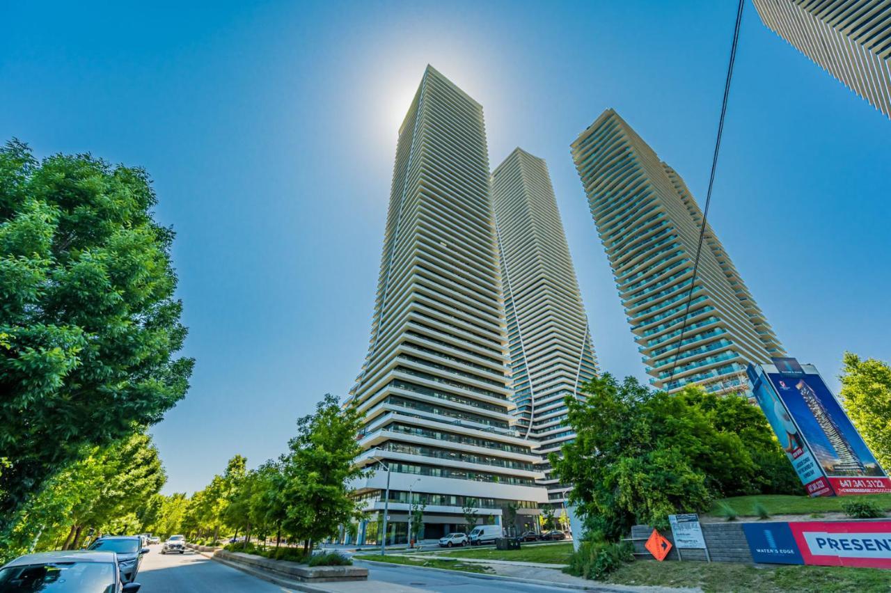 טורונטו Condo In Parklawn & Lake Shore With Free Parking Close To Airport מראה חיצוני תמונה
