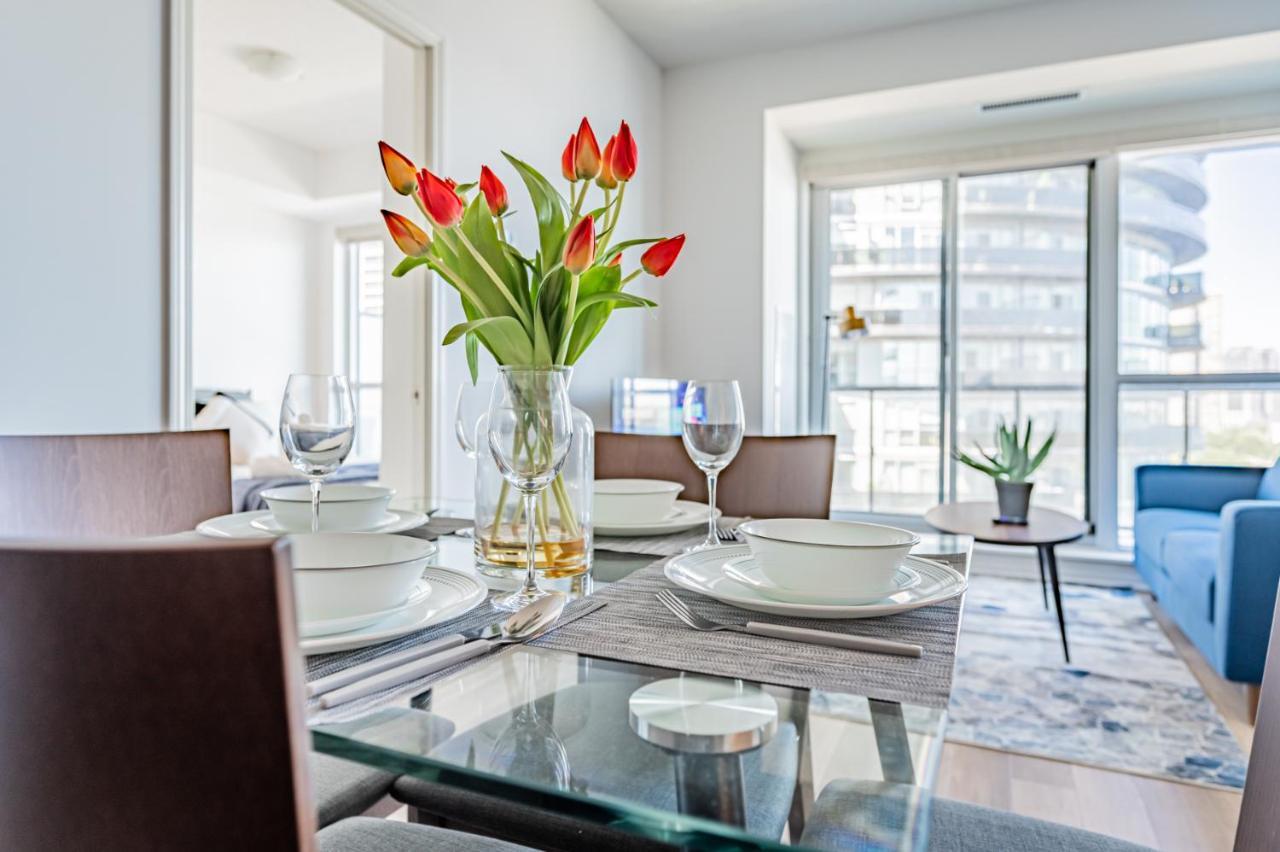 טורונטו Condo In Parklawn & Lake Shore With Free Parking Close To Airport מראה חיצוני תמונה